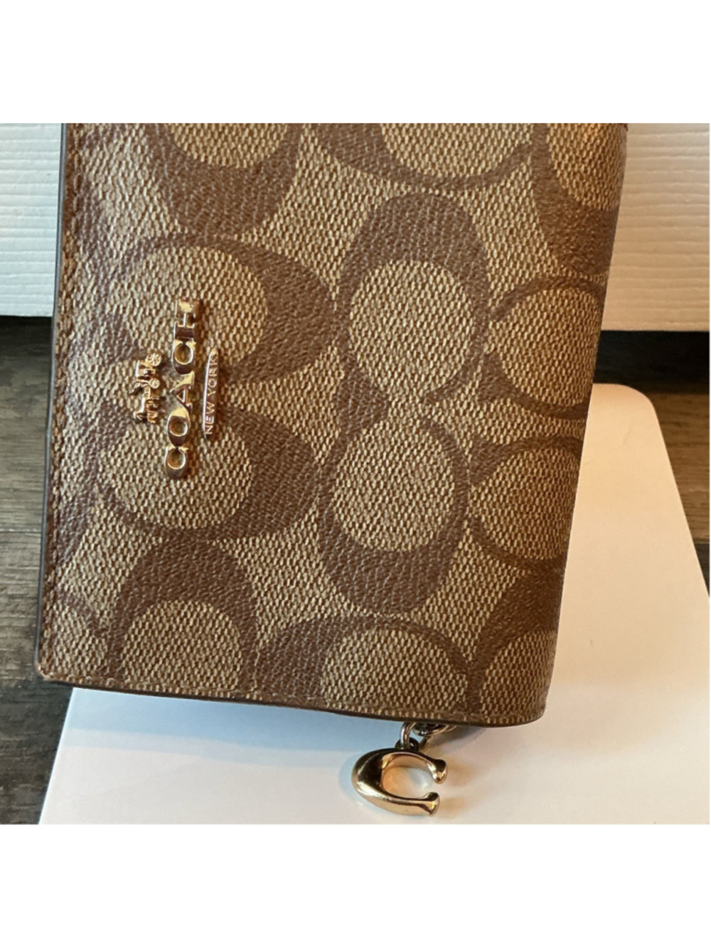 Coach Wallet - Picture 3 of 4